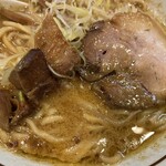 らーめん颯人 - みそらーめん　チャーシュー２種類アップ