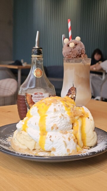 yellow ナゴヤノリタケガーデン （【旧店名】ESPRESSO D WORKS