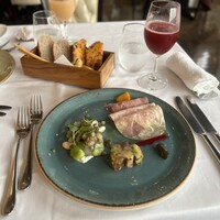 RESTAURANT DAZZLE - 