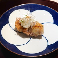 鳥焼き 小花 - ひざ周り