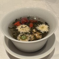 四川豆花飯荘 東京店 - 八宝茶 給湯後