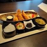 わらべ菜魚洞 - あじフライ定食