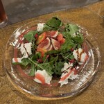 エンボカ 京都 - イチジクのサラダ