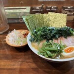ラーメン 洞くつ家 - 