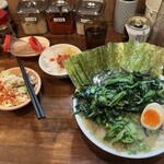 ラーメン 洞くつ家 - 