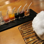 六雁 - デザート 六雁名物！ かき氷 白いマカロン (2013/08)