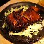 町田っ子居酒屋 とととりとん - 丸鶏の半身焼(￥626)