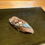 豊鮨 - 秋刀魚　　あぶら、肉厚は鯖を超える