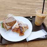 ZEIT BAKERY CAFE - 