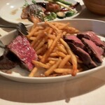 ピレネー - 黒毛和牛と暖炉焼きコースの羊