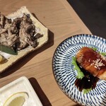 じとっこ組合 広島中央通り店 - ハツ炭火焼きと肉巻きおにぎり