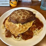 ゴールデンにハンバーグトッピング
