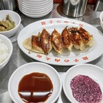 餃子の肉太郎 - 