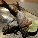 六雁 - 焼き物 天然 活け鮎の炭火焼 (2013/08)