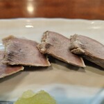 加賀屋 - タン刺身