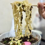 らー麺　Do・Ni・Bo - ビロビロ太麺をリフトUP⤴️