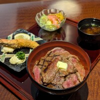 赤坂 津つ井 総本店 - 
