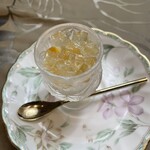 西洋食倶楽部　カン月 - 