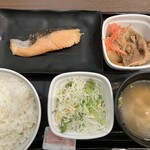 吉野家 - 料理写真:焼魚牛小鉢定食