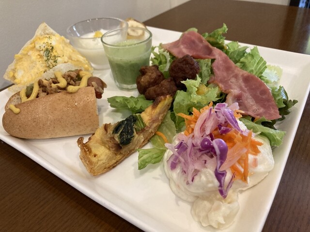 Taki No Nagareru Cafe La Sabouru photo