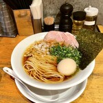 麺屋 まほろ芭 - あっさり淡麗醤油玉子入り
