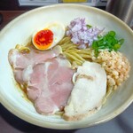 鶏paitan 心麦 - 海老味噌まぜそば（通常トッピングVer.）