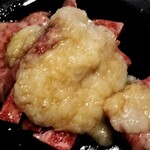 あ!また蔵 - 料理写真:にんにくカルビは文字通りにんにくのパンチがヤバイ＼(◎o◎)／！！！