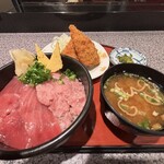 鮨・和食処さすよ亭 - 着丼の図