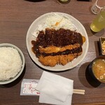 名古屋名物 みそかつ 矢場とん - 