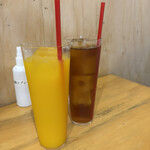 ユニヴェール エス - 