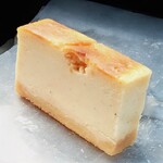 チーズケーキ専門店 BAKE. - 