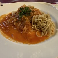 TATEOKA TAKESHI -  余市町まさきファーム"あまっこ”トマトソース
                    小樽製麺屋”珠羽shu”道産小麦4種のスペシャル生パスタ