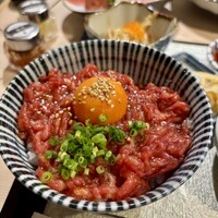 牛刺しと焼肉 仔虎 クリスロード店 - 