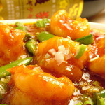 Stir-fried large shrimp with chili sauce