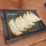 旨唐揚與居酒屋餐 Miraisaka 富山站前店 - 鉄板餃子