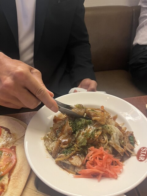 Star Monomane Entertainment House photo 2