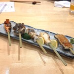 寿し きぬがさ - やきうお串5本盛り合わせです(o^^o)