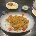 酒場 キムトノム - 絶品タコライス