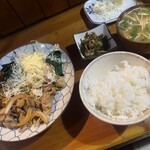 むさし - 生姜焼定食(¥900)