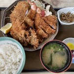 福招庵 - ミックスフライ定食　すごいボリュームでした。