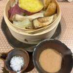 青森の肉と野菜 やだらめぇ 高田馬場店 - 