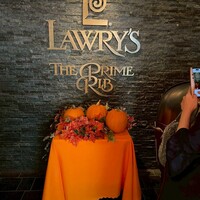 ロウリーズ・ザ・プライムリブ 恵比寿ガーデンプレイス店 - 