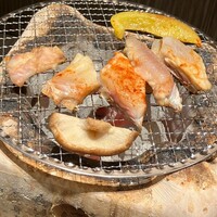 ふぐ料理 百福 池下店 - いい色