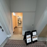 machiya - ホールからの入口