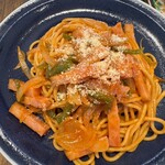 あおいろCafe - ナポリタンにチーズ掛けて