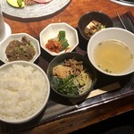 焼肉トラジ - 
