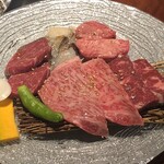 焼肉トラジ - 