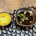 ステーキ パンドラ 匠 - つけだれとわさび