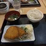 串揚げ角打ち しらすくじら - 