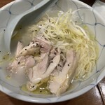 小さな厨房 焼き小籠包 生煎包 慕蘭 - 鶏塩ラーメン